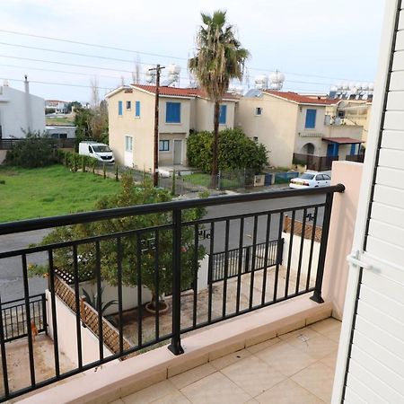 The Paradise Townhouses By Taimoura Paphos Exterior foto